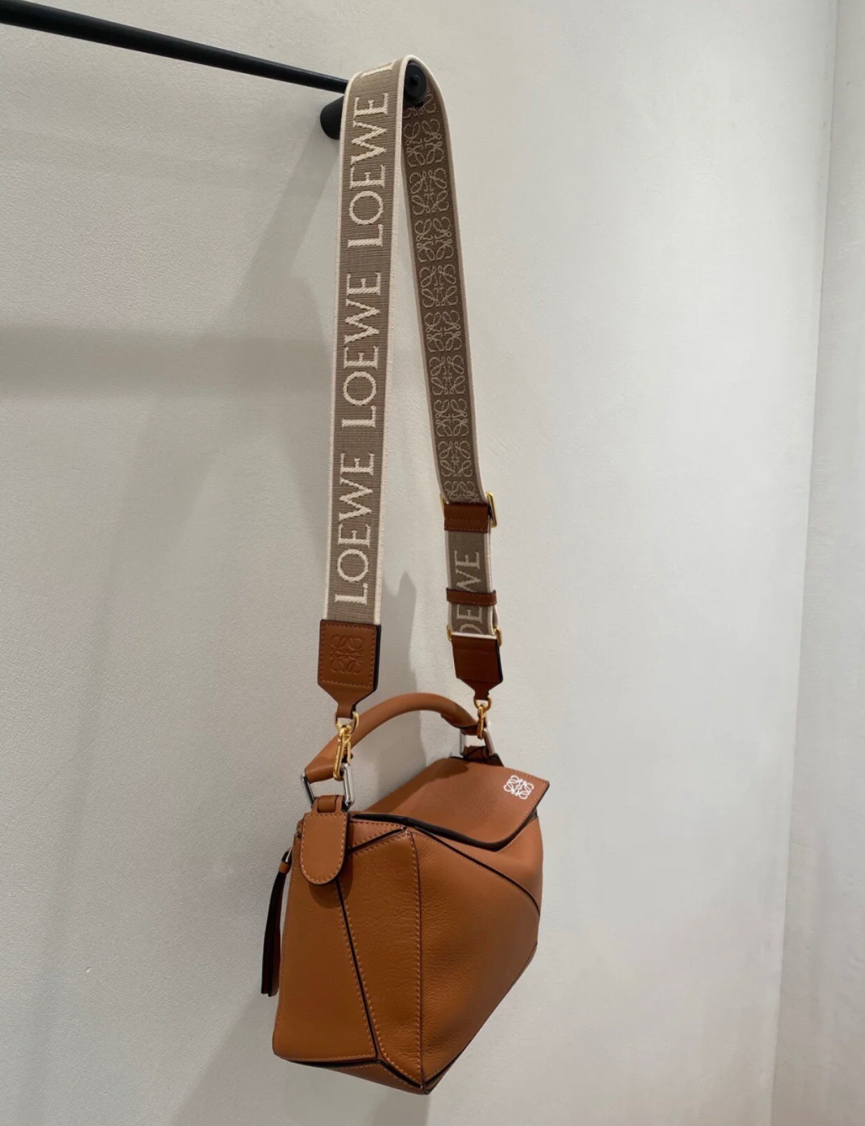 Loewe Shoulder Straps